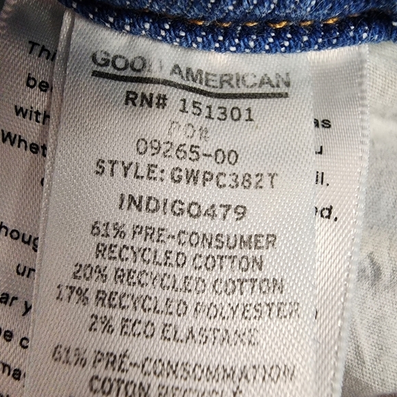 Good American Good Skate Wide Cropped Jean Size 6/28 Medium Blue Wash - Picture 12 of 14